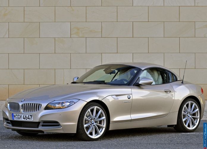 2010 BMW Z4 - фотография 42 из 189 2010 BMW Z4 - фотография 42 из 189