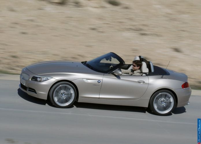 2010 BMW Z4 - фотография 48 из 189