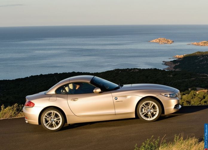 2010 BMW Z4 - фотография 62 из 189 2010 BMW Z4 - фотография 62 из 189