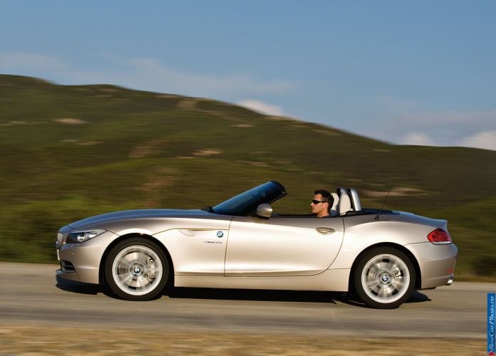 2010 BMW Z4 - фотография 70 из 189 2010 BMW Z4 - фотография 70 из 189