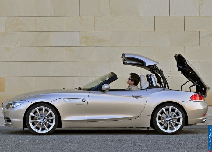 2010 BMW Z4 - фотография 85 из 189 2010 BMW Z4 - фотография 85 из 189