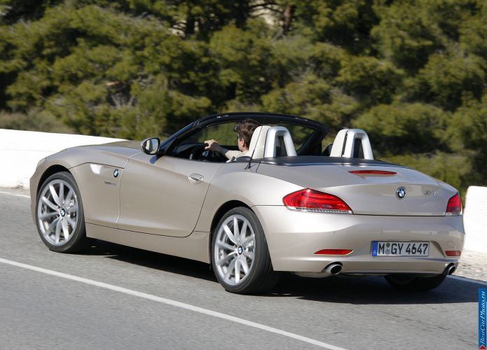 2010 BMW Z4 - фотография 94 из 189 2010 BMW Z4 - фотография 94 из 189