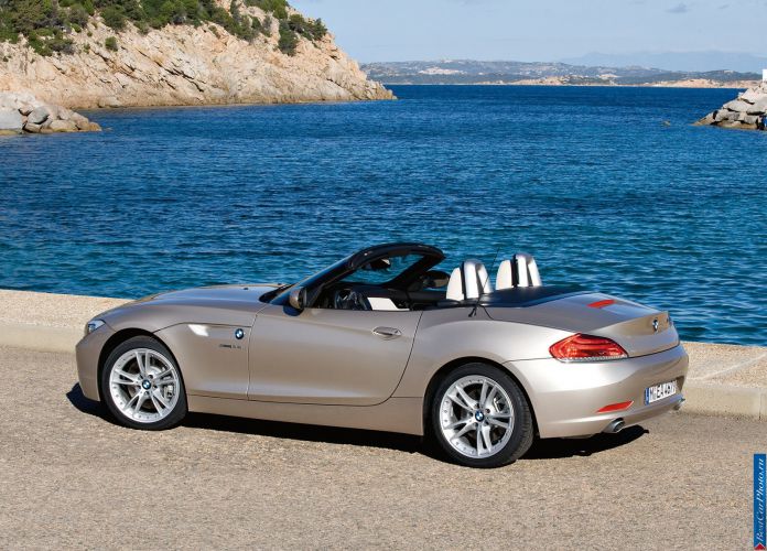 2010 BMW Z4 - фотография 98 из 189 2010 BMW Z4 - фотография 98 из 189