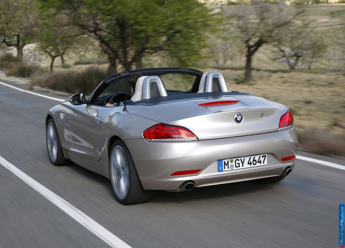 2010 BMW Z4 - фотография 103 из 189 2010 BMW Z4 - фотография 103 из 189