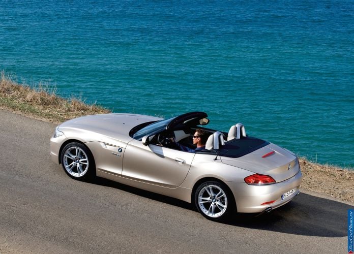 2010 BMW Z4 - фотография 116 из 189 2010 BMW Z4 - фотография 116 из 189