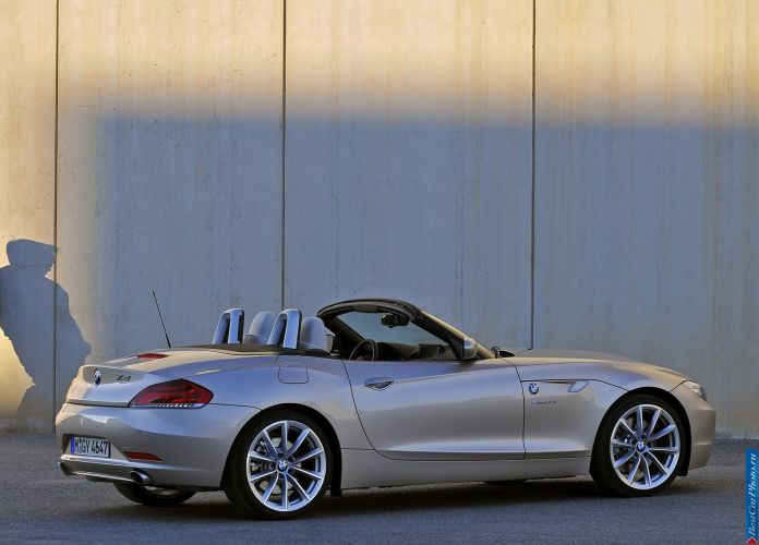 2010 BMW Z4 - фотография 123 из 189 2010 BMW Z4 - фотография 123 из 189