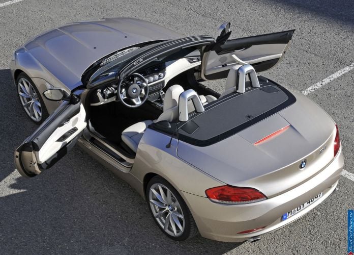2010 BMW Z4 - фотография 129 из 189 2010 BMW Z4 - фотография 129 из 189