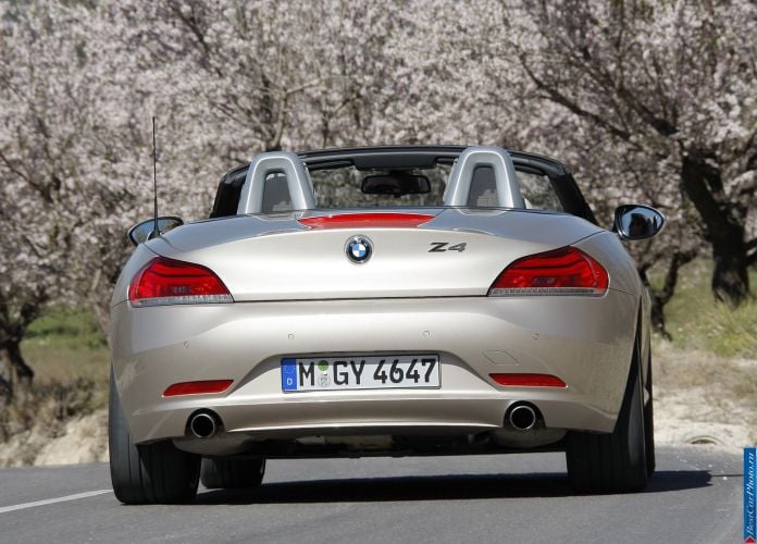 2010 BMW Z4 - фотография 135 из 189 2010 BMW Z4 - фотография 135 из 189