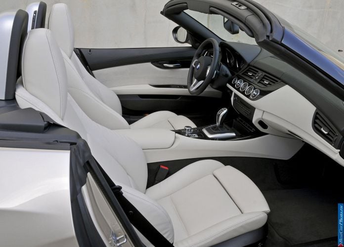 2010 BMW Z4 - фотография 149 из 189 2010 BMW Z4 - фотография 149 из 189