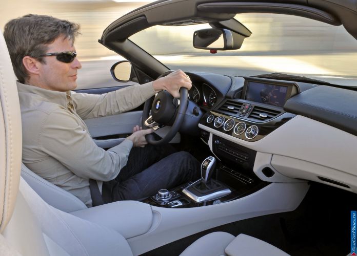 2010 BMW Z4 - фотография 150 из 189 2010 BMW Z4 - фотография 150 из 189