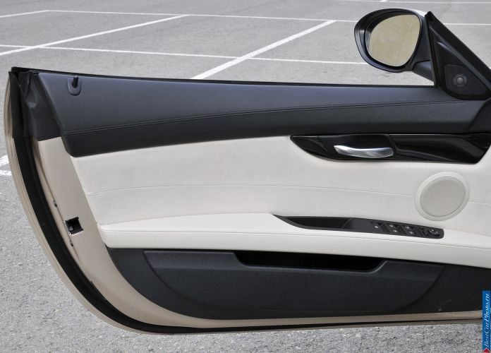 2010 BMW Z4 - фотография 159 из 189 2010 BMW Z4 - фотография 159 из 189