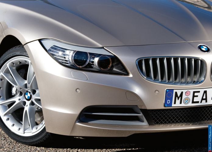 2010 BMW Z4 - фотография 167 из 189