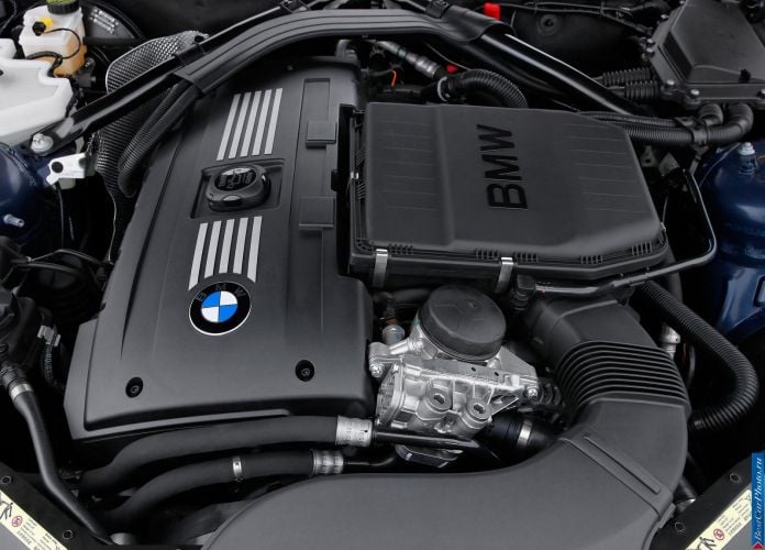 2010 BMW Z4 UK Version - фотография 18 из 20