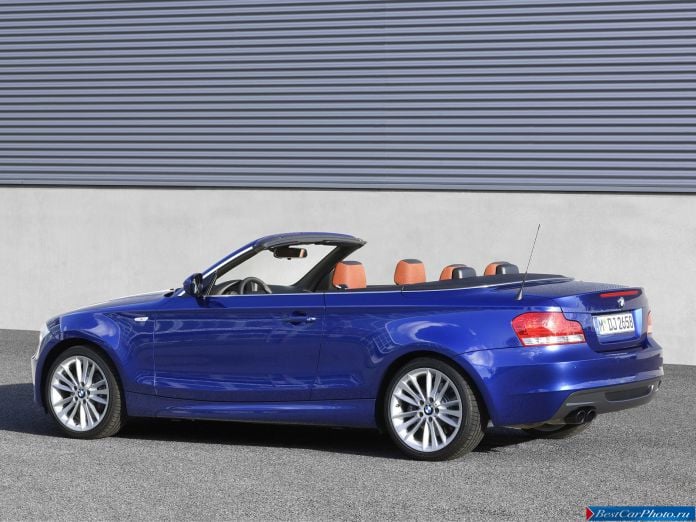2011 BMW 1-series Convertible - фотография 9 из 30