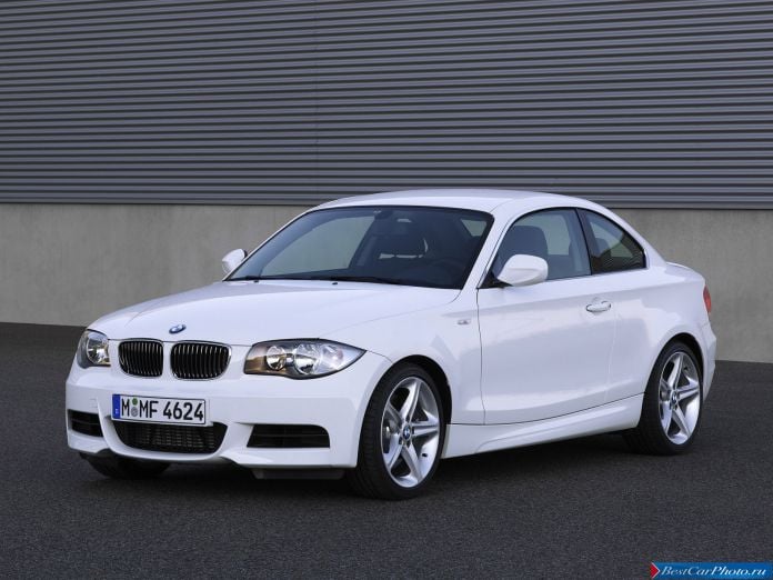 2011 BMW 1-series Coupe - фотография 4 из 77