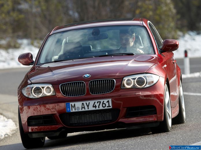 2011 BMW 1-series Coupe - фотография 7 из 77