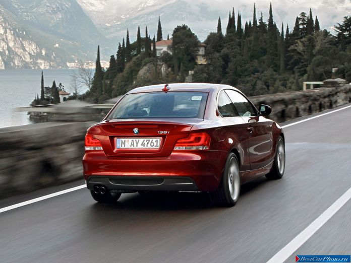2011 BMW 1-series Coupe - фотография 12 из 77