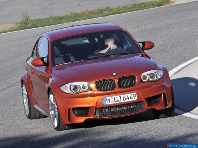 2011 BMW 1-series Coupe - фотография 28 из 77