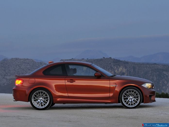 2011 BMW 1-series Coupe - фотография 29 из 77 2011 BMW 1-series Coupe - фотография 29 из 77