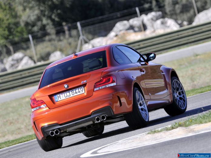 2011 BMW 1-series Coupe - фотография 33 из 77 2011 BMW 1-series Coupe - фотография 33 из 77