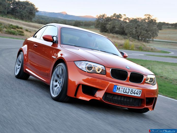 2011 BMW 1-series Coupe - фотография 49 из 77 2011 BMW 1-series Coupe - фотография 49 из 77