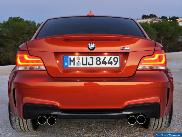 2011 BMW 1-series Coupe - фотография 50 из 77 2011 BMW 1-series Coupe - фотография 50 из 77