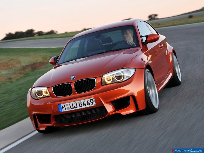 2011 BMW 1-series Coupe - фотография 58 из 77 2011 BMW 1-series Coupe - фотография 58 из 77