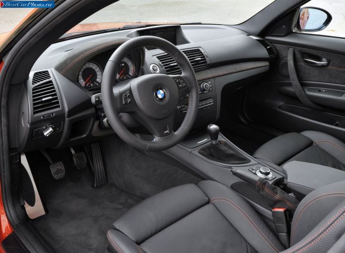 2011 BMW 1-series M Coupe - фотография 6 из 81
