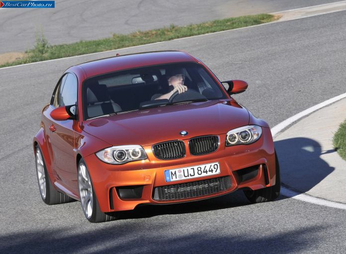 2011 BMW 1-series M Coupe - фотография 16 из 81