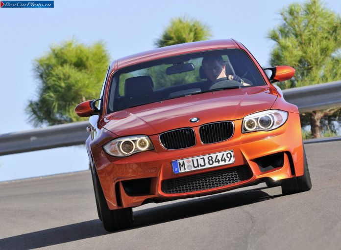 2011 BMW 1-series M Coupe - фотография 39 из 81