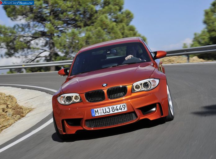 2011 BMW 1-series M Coupe - фотография 40 из 81 2011 BMW 1-series M Coupe - фотография 40 из 81