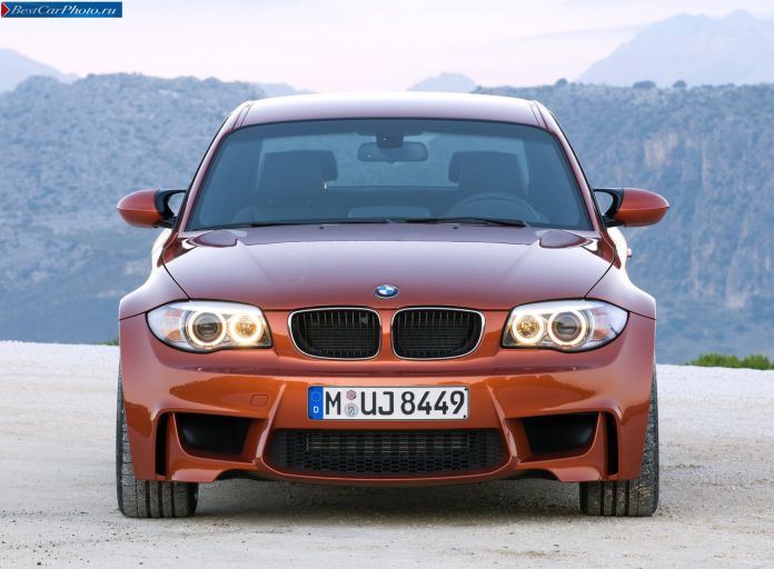 2011 BMW 1-series M Coupe - фотография 41 из 81
