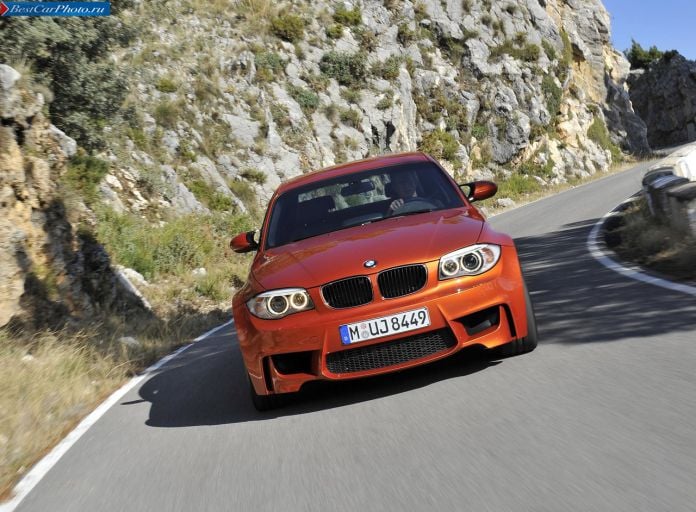 2011 BMW 1-series M Coupe - фотография 42 из 81