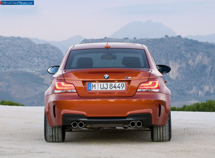 2011 BMW 1-series M Coupe - фотография 43 из 81