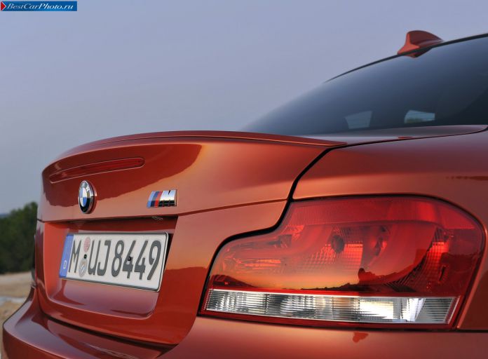 2011 BMW 1-series M Coupe - фотография 69 из 81 2011 BMW 1-series M Coupe - фотография 69 из 81