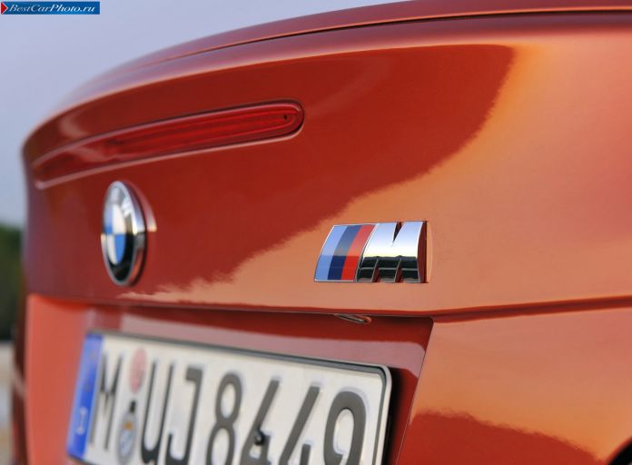 2011 BMW 1-series M Coupe - фотография 71 из 81