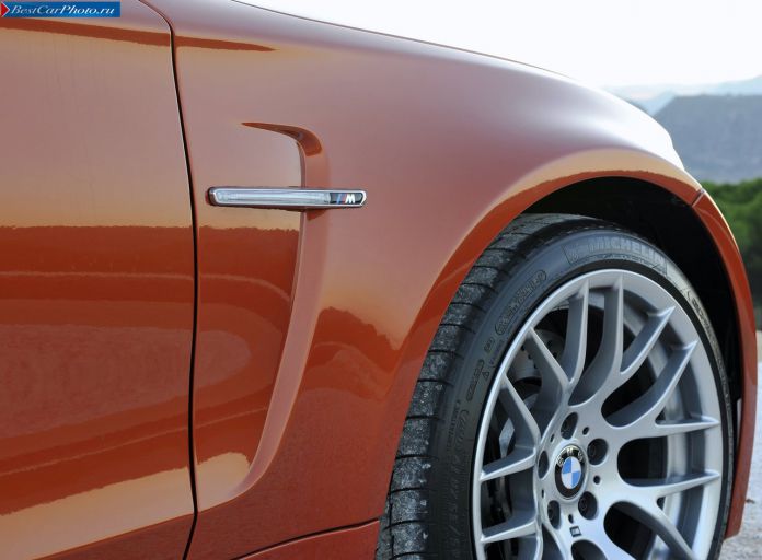 2011 BMW 1-series M Coupe - фотография 74 из 81 2011 BMW 1-series M Coupe - фотография 74 из 81