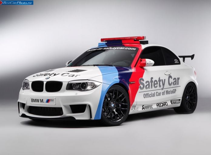 2011 BMW 1-series M Coupe Motogp Safety Car - фотография 1 из 40