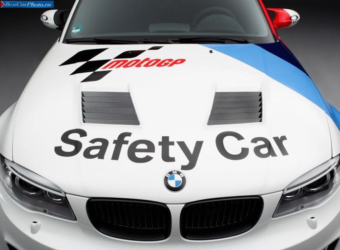 2011 BMW 1-series M Coupe Motogp Safety Car - фотография 20 из 40