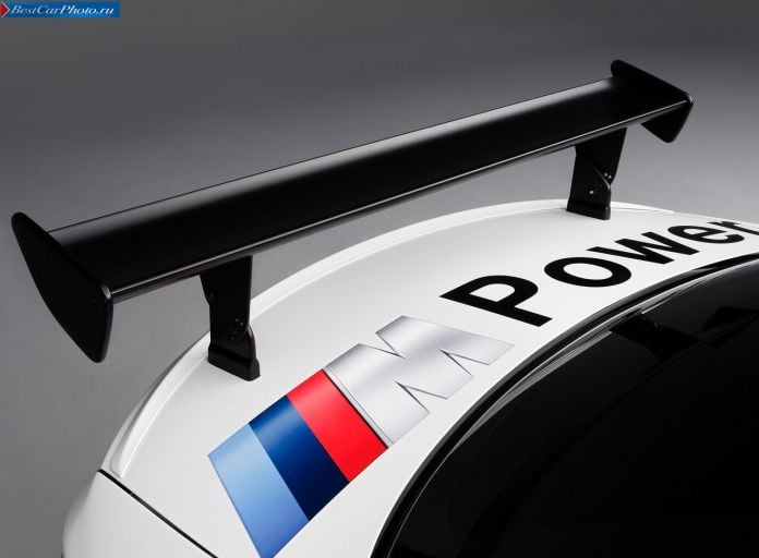 2011 BMW 1-series M Coupe Motogp Safety Car - фотография 23 из 40 2011 BMW 1-series M Coupe Motogp Safety Car - фотография 23 из 40