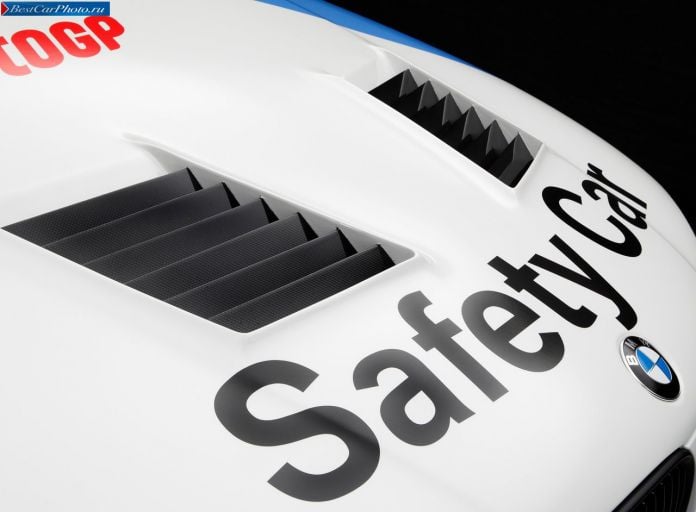 2011 BMW 1-series M Coupe Motogp Safety Car - фотография 25 из 40 2011 BMW 1-series M Coupe Motogp Safety Car - фотография 25 из 40