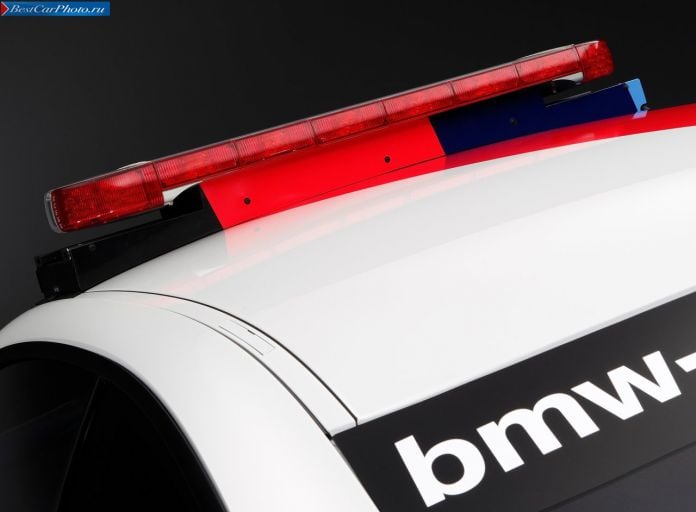 2011 BMW 1-series M Coupe Motogp Safety Car - фотография 26 из 40 2011 BMW 1-series M Coupe Motogp Safety Car - фотография 26 из 40