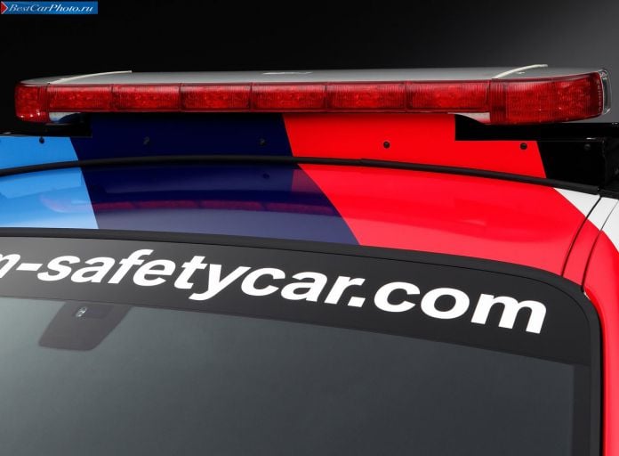 2011 BMW 1-series M Coupe Motogp Safety Car - фотография 29 из 40 2011 BMW 1-series M Coupe Motogp Safety Car - фотография 29 из 40