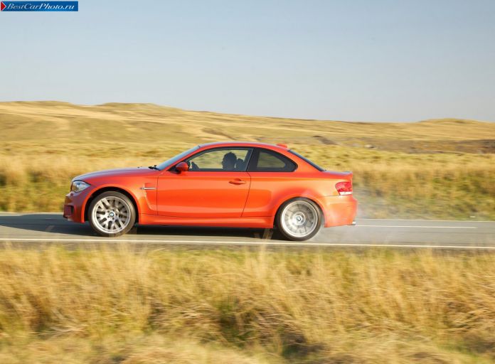 2011 BMW 1-series M Coupe UK version - фотография 38 из 111