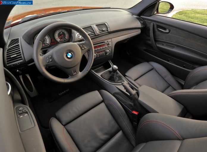 2011 BMW 1-series M Coupe US version - фотография 6 из 83