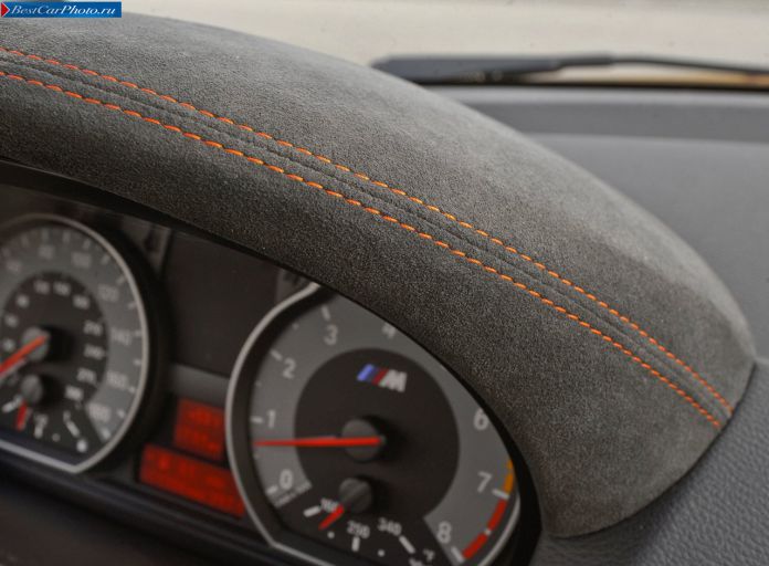 2011 BMW 1-series M Coupe US version - фотография 64 из 83 2011 BMW 1-series M Coupe US version - фотография 64 из 83