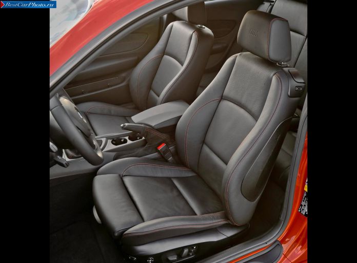 2011 BMW 1-series M Coupe US version - фотография 77 из 83 2011 BMW 1-series M Coupe US version - фотография 77 из 83