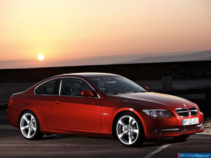 2011 BMW 3-series Coupe - фотография 14 из 75