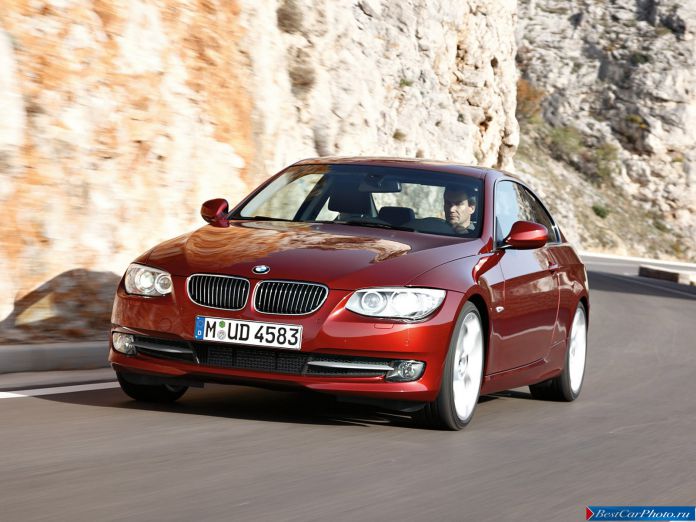 2011 BMW 3-series Coupe - фотография 16 из 75