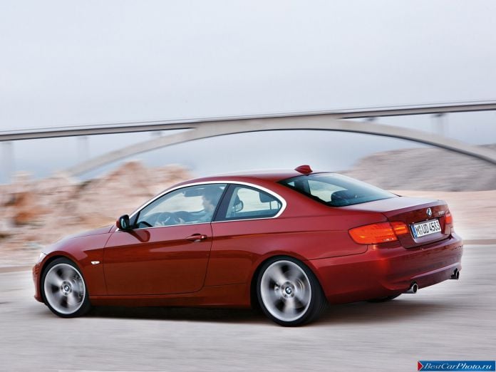 2011 BMW 3-series Coupe - фотография 21 из 75 2011 BMW 3-series Coupe - фотография 21 из 75